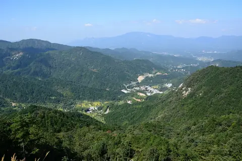 六安 1